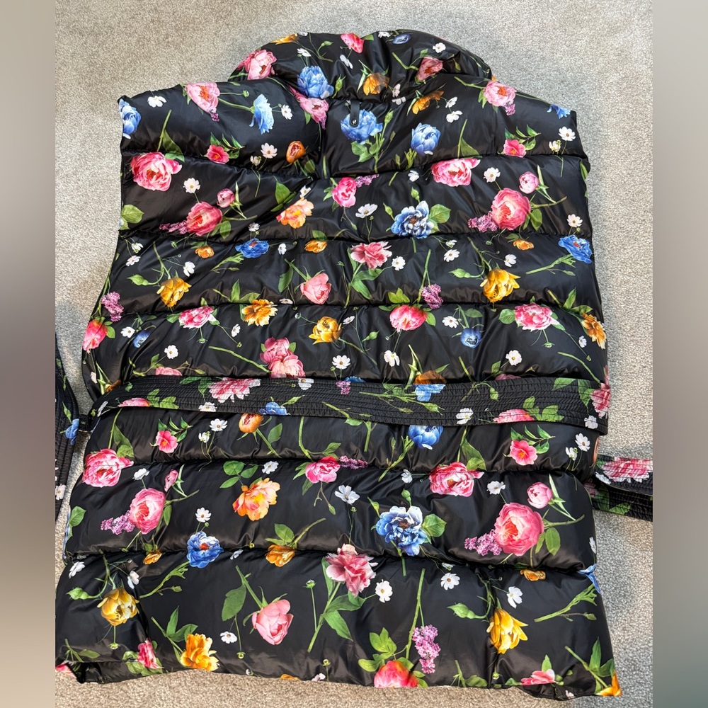 Mackage Zerina Floral Puffer Vest - Black with Multicolor Flowers - sz Large - Picture 16 of 16
